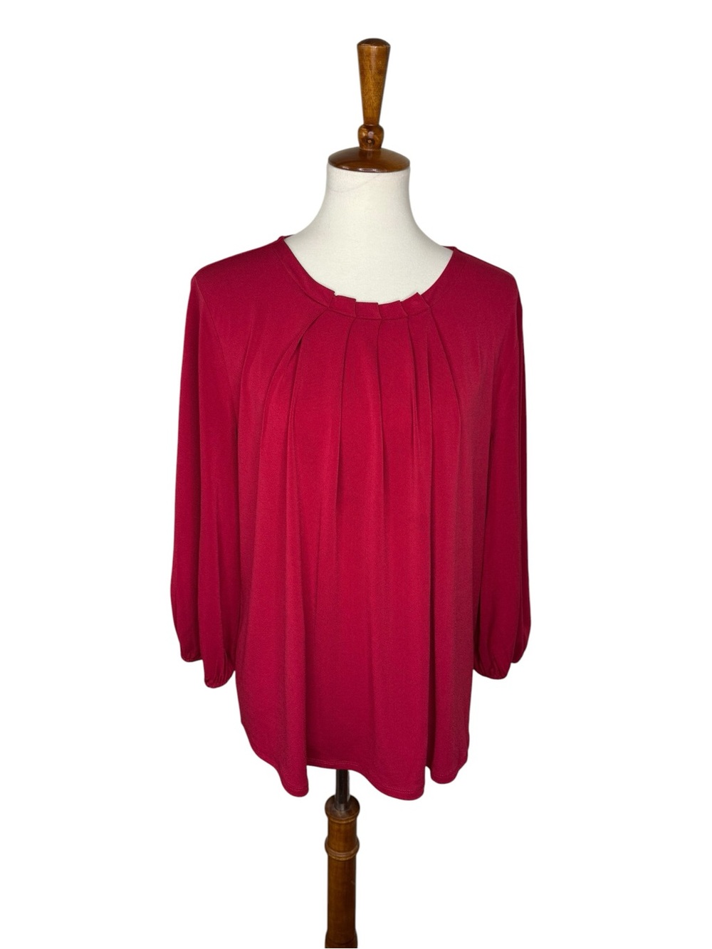 Adrianna Papell XL Red Pleated Neck Blouse 3/4 Sleeve Stretch Top